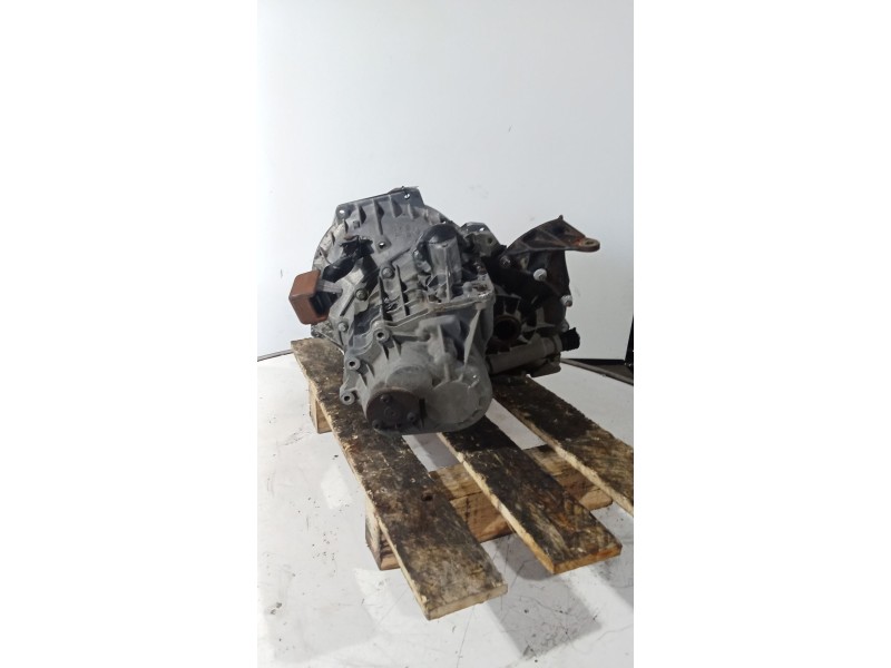 Recambio de caja cambios para ford escort classic (aal, abl) 1.8 td referencia OEM IAM T96ZT-7002BA 5V S1GF29F23 000051