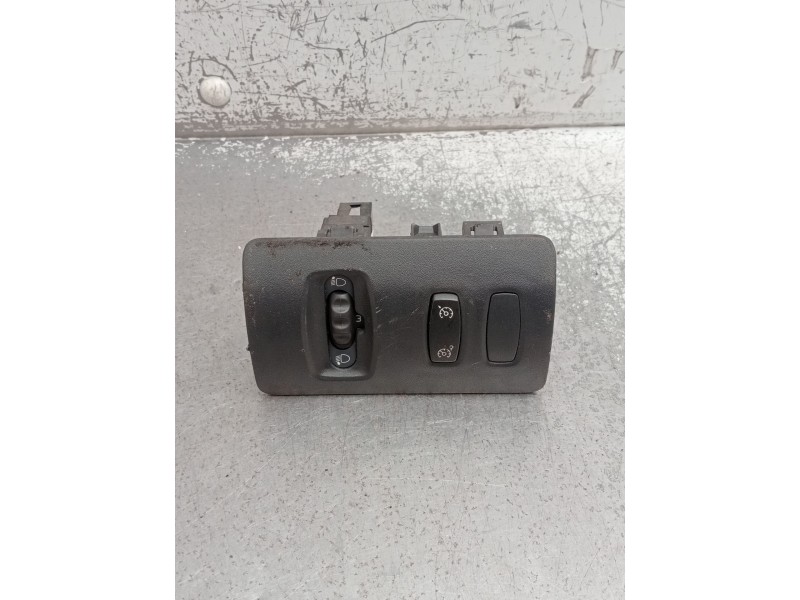 Recambio de mando multifuncion para renault clio iii (br0/1, cr0/1) 1.2 16v (br02, br0j, br11, cr02, cr0j, cr11) referencia OEM 