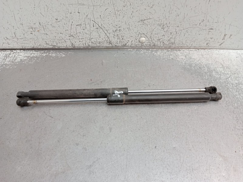 Recambio de amortiguadores maletero / porton para renault clio iii (br0/1, cr0/1) 1.2 16v (br02, br0j, br11, cr02, cr0j, cr11) r