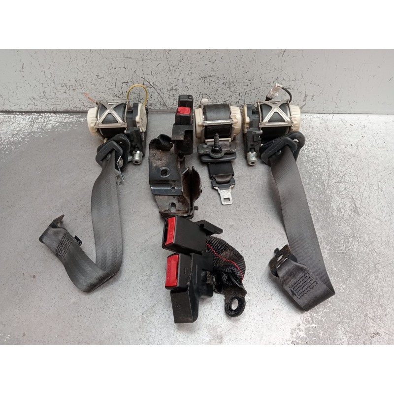 Recambio de juego cinturones trasero para renault clio iii (br0/1, cr0/1) 1.2 16v (br02, br0j, br11, cr02, cr0j, cr11) referenci
