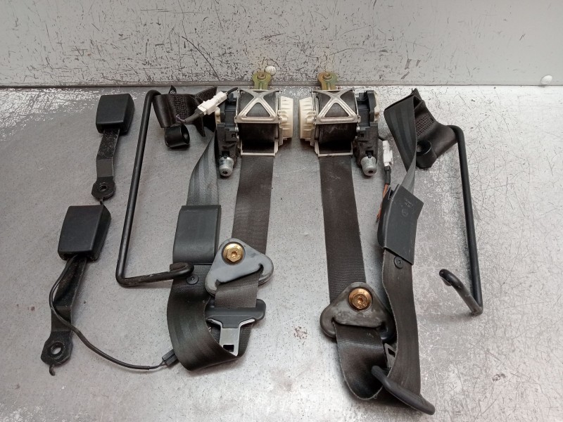 Recambio de juego cinturones delantero para renault clio iii (br0/1, cr0/1) 1.2 16v (br02, br0j, br11, cr02, cr0j, cr11) referen