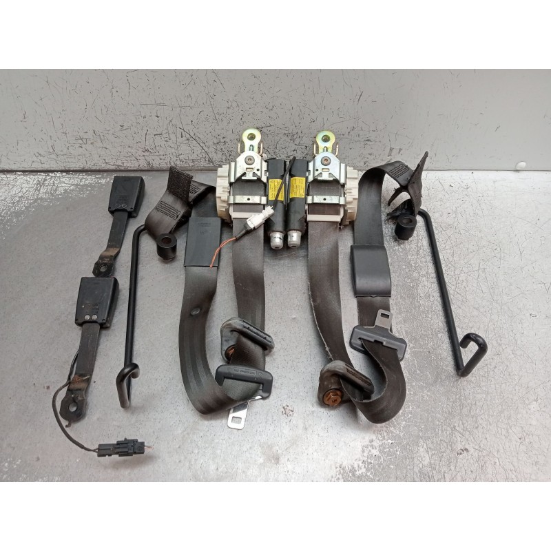 Recambio de juego cinturones delantero para renault clio iii (br0/1, cr0/1) 1.2 16v (br02, br0j, br11, cr02, cr0j, cr11) referen