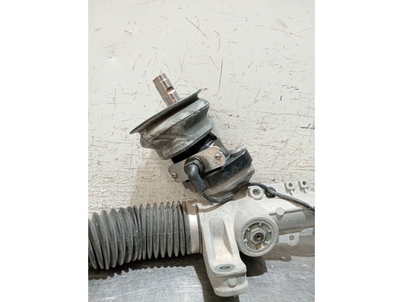 Recambio de cremallera direccion para infiniti q30 2.2 d referencia OEM IAM 6700003558A Q003TA1372E 6820000306