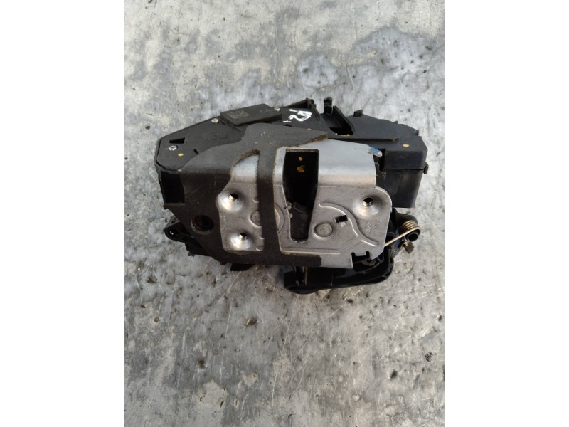Recambio de motor cierre centralizado delantero izquierdo para ford fiesta (cb1) econetic referencia OEM IAM 8A6AA21813AC 3P 