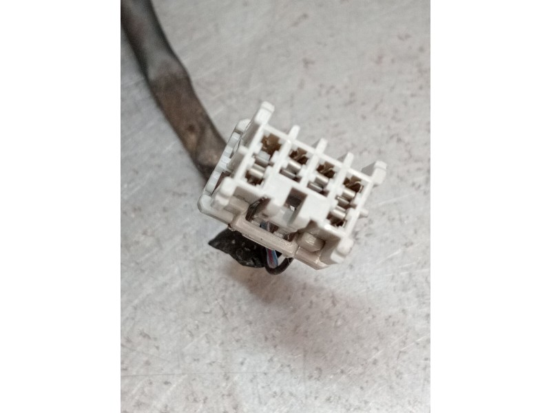 Recambio de retrovisor izquierdo para honda cr-v ii (rd_) 2.0 (rd5) referencia OEM IAM ELECTRICO 1 ENCHUFE 5 CABLES 