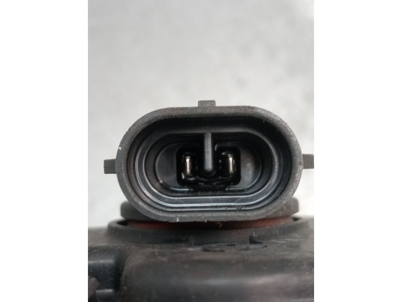 Recambio de faro antiniebla derecho para renault clio iii (br0/1, cr0/1) 1.2 16v (br02, br0j, br11, cr02, cr0j, cr11) referencia