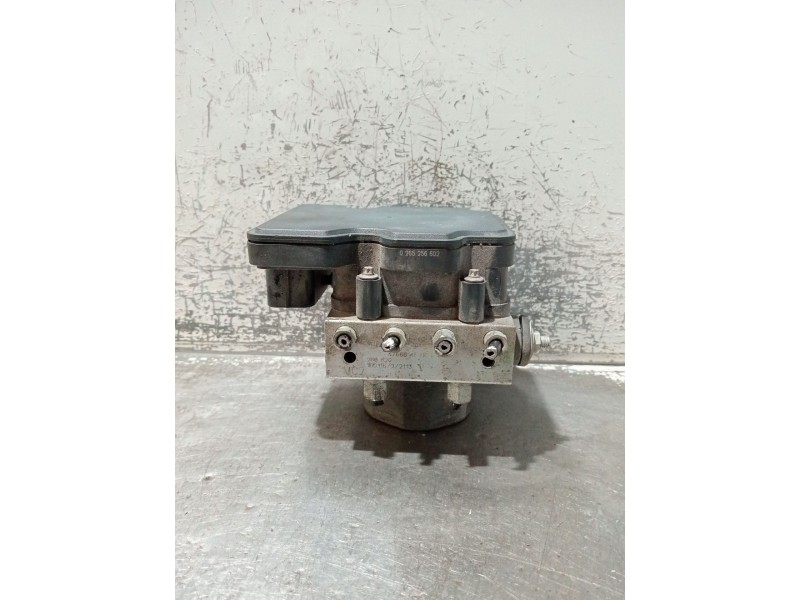 Recambio de abs para nissan qashqai ii (j11, j11_) 1.2 dig-t referencia OEM IAM 0265956165 0265256602 476604EJ1C