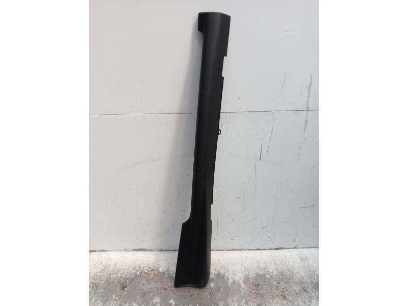 Recambio de faldon lateral para fiat seicento (187) sporting referencia OEM IAM 50900000 DERECHO ABARTH