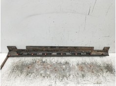 Recambio de faldon lateral para infiniti q30 2.2 d referencia OEM IAM  DERECHO  2