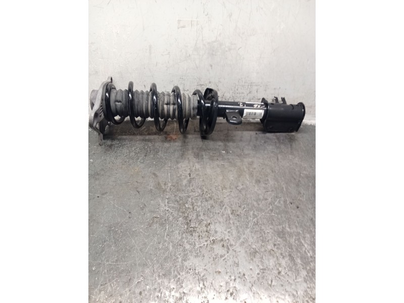 Recambio de amortiguador trasero izquierdo para jeep renegade referencia OEM IAM 00521555550  