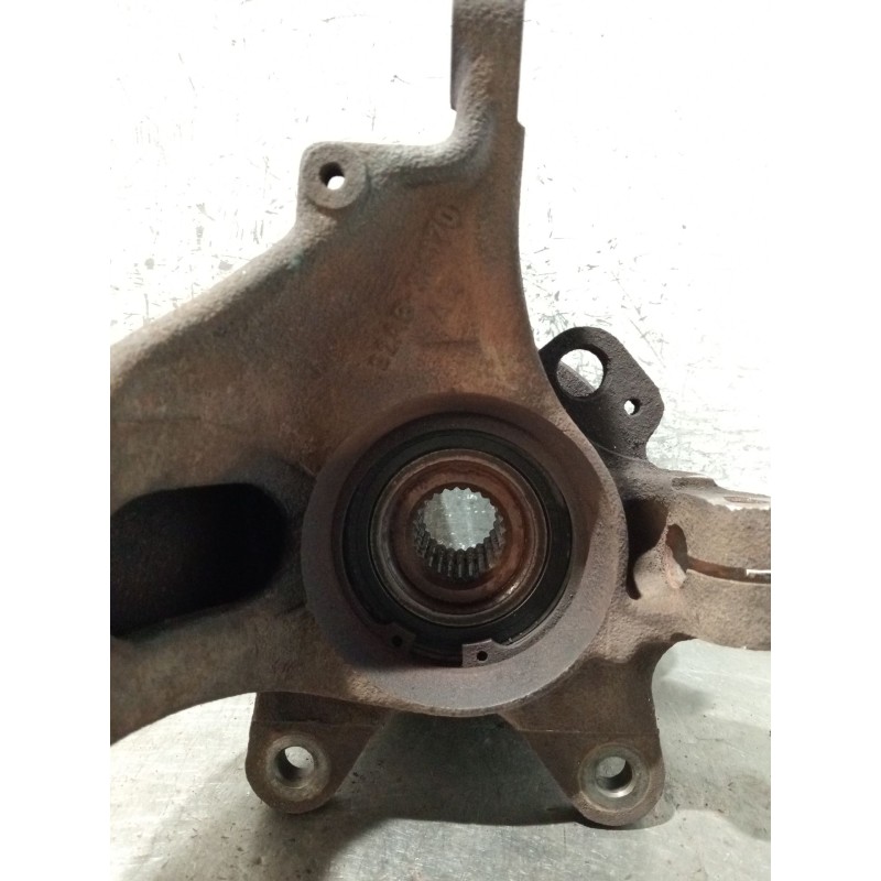 Recambio de mangueta delantera derecha para ford escort classic (aal, abl) 1.8 td referencia OEM IAM 92AB3K170  