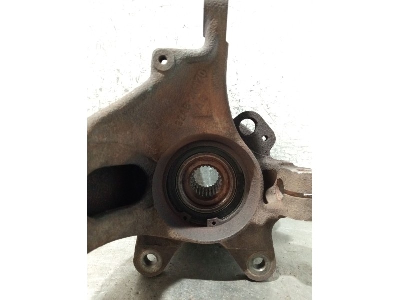 Recambio de mangueta delantera derecha para ford escort classic (aal, abl) 1.8 td referencia OEM IAM 92AB3K170  