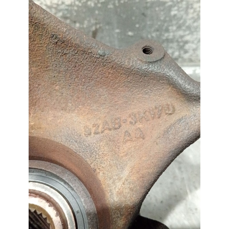 Recambio de mangueta delantera derecha para ford escort classic (aal, abl) 1.8 td referencia OEM IAM 92AB3K170  