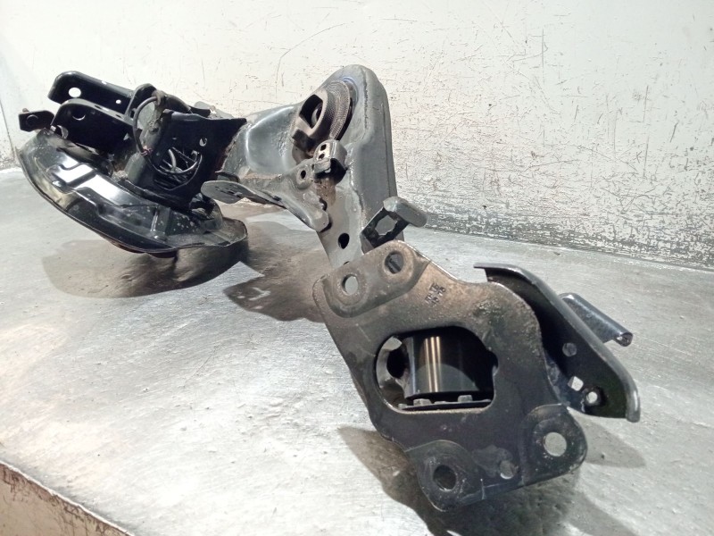 Recambio de mangueta trasera derecha para nissan qashqai ii (j11, j11_) 1.2 dig-t referencia OEM IAM   