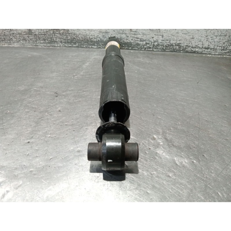 Recambio de amortiguador trasero derecho para nissan qashqai ii (j11, j11_) 1.2 dig-t referencia OEM IAM 562104EA3B  