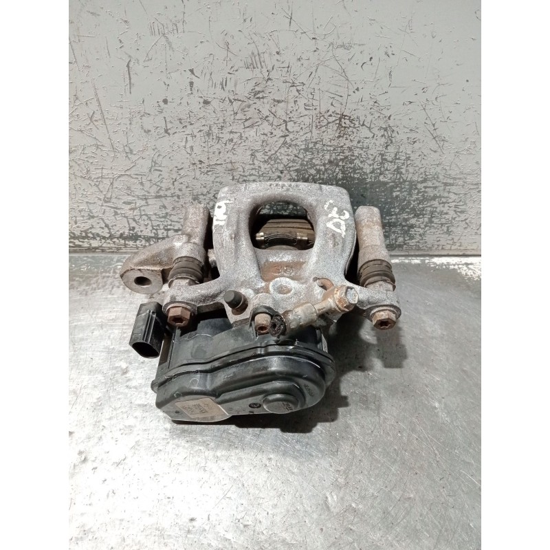 Recambio de pinza freno trasera derecha para nissan qashqai ii (j11, j11_) 1.2 dig-t referencia OEM IAM 32353310C  