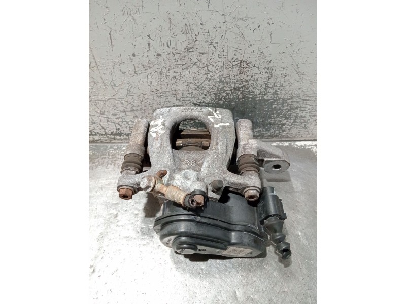 Recambio de pinza freno trasera izquierda para nissan qashqai ii (j11, j11_) 1.2 dig-t referencia OEM IAM 32353311C  