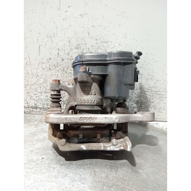 Recambio de pinza freno trasera izquierda para nissan qashqai ii (j11, j11_) 1.2 dig-t referencia OEM IAM 32353311C  