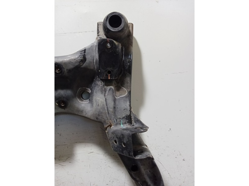 Recambio de puente delantero para hyundai i30 classic referencia OEM IAM 624052L000  CUNA