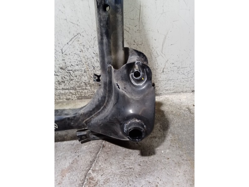 Recambio de puente delantero para hyundai i30 classic referencia OEM IAM 624052L000  CUNA