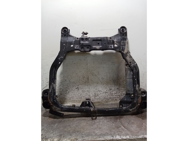 Recambio de puente delantero para hyundai i30 classic referencia OEM IAM 624052L000  CUNA