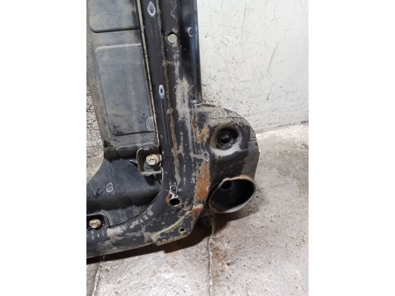 Recambio de puente delantero para hyundai i30 classic referencia OEM IAM 624052L000  CUNA