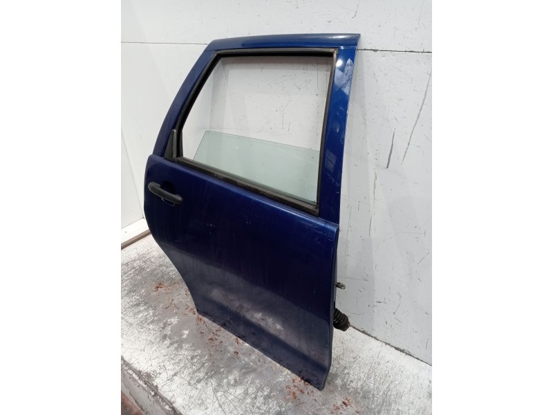 Recambio de puerta trasera derecha para seat ibiza ii (6k1) 1.4 16v referencia OEM IAM  5P 