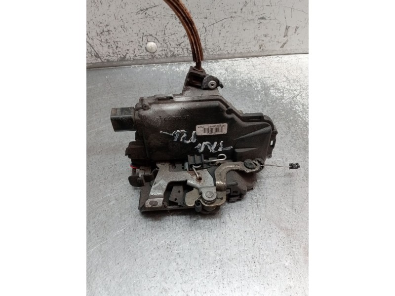 Recambio de motor cierre centralizado trasero izquierdo para seat leon (1m1) 1.9 tdi referencia OEM IAM 3B4839015M 5P 
