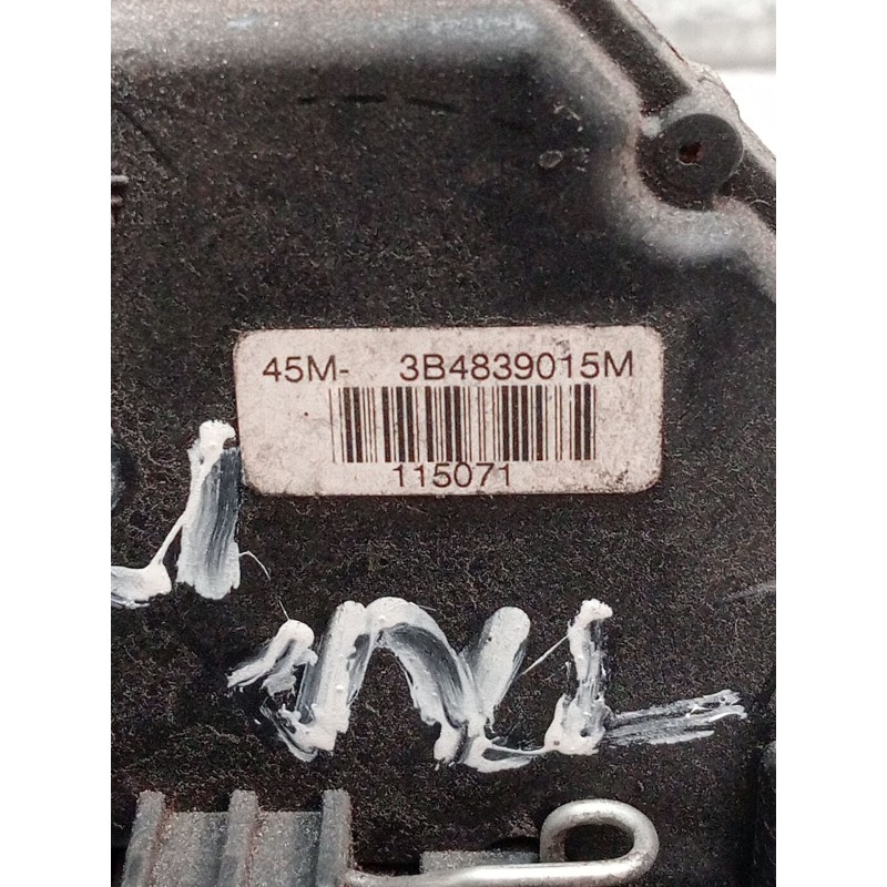 Recambio de motor cierre centralizado trasero izquierdo para seat leon (1m1) 1.9 tdi referencia OEM IAM 3B4839015M 5P 