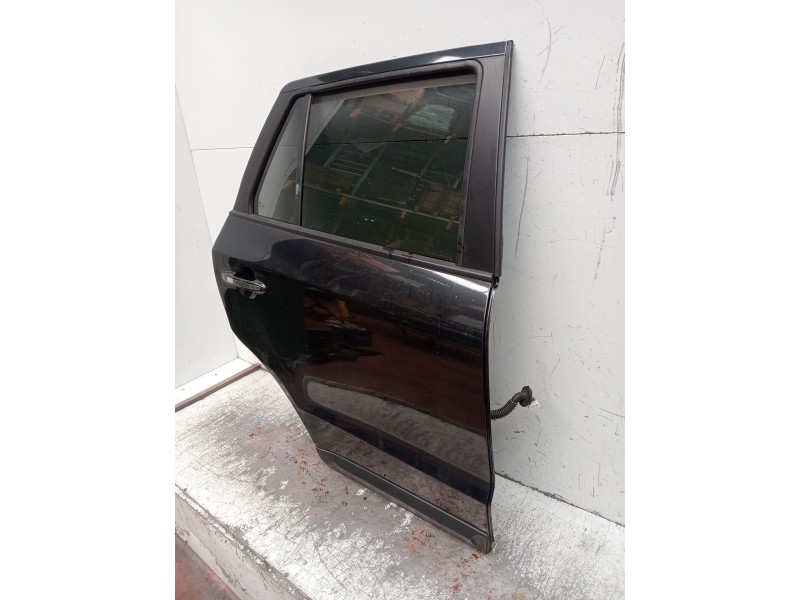 Recambio de puerta trasera derecha para hyundai santa fé ii (cm) 2.2 crdi referencia OEM IAM  5P 
