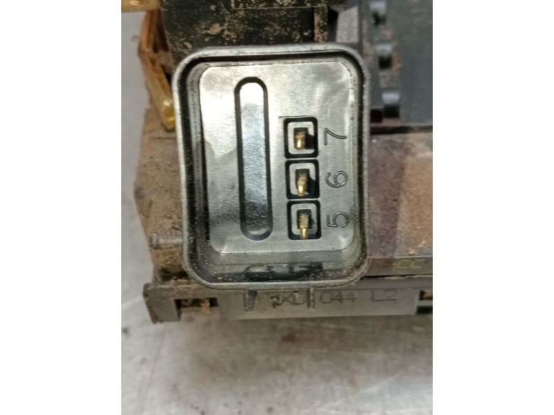 Recambio de motor cierre centralizado trasero izquierdo para ford focus i (daw, dbw) 1.8 tdci referencia OEM IAM  5P 