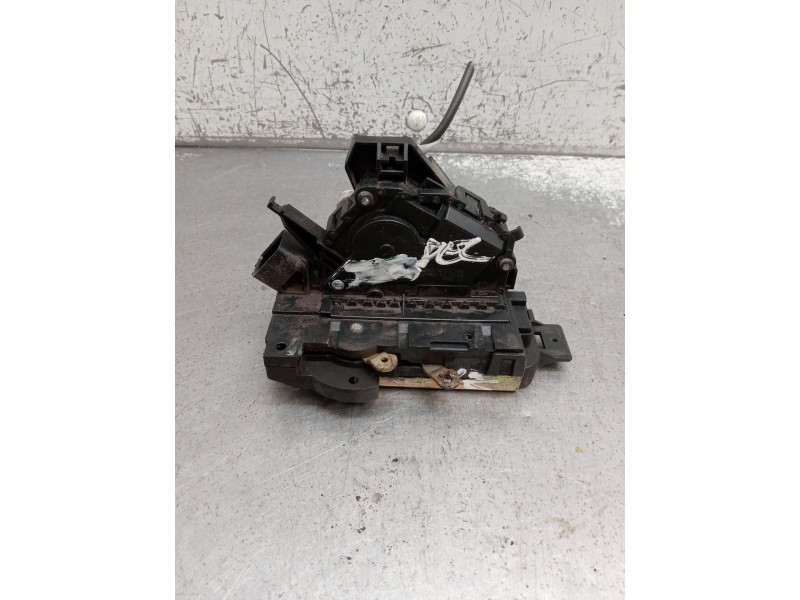 Recambio de motor cierre centralizado delantero izquierdo para ford focus i (daw, dbw) 1.8 tdci referencia OEM IAM  5P 