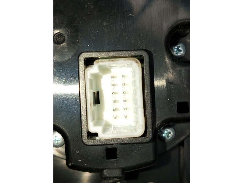 Recambio de mando multifuncion para infiniti q30 2.2 d referencia OEM IAM 5DA1B21E0653  