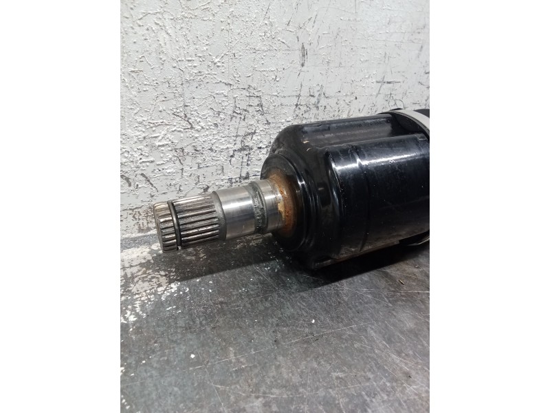 Recambio de transmision delantera izquierda para jeep renegade referencia OEM IAM 00521161970  