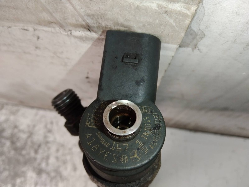 Recambio de inyector para mitsubishi colt berlina 5 (z30a) 1.5 di-d instyle (d) referencia OEM IAM 0445110167 A6400700787 