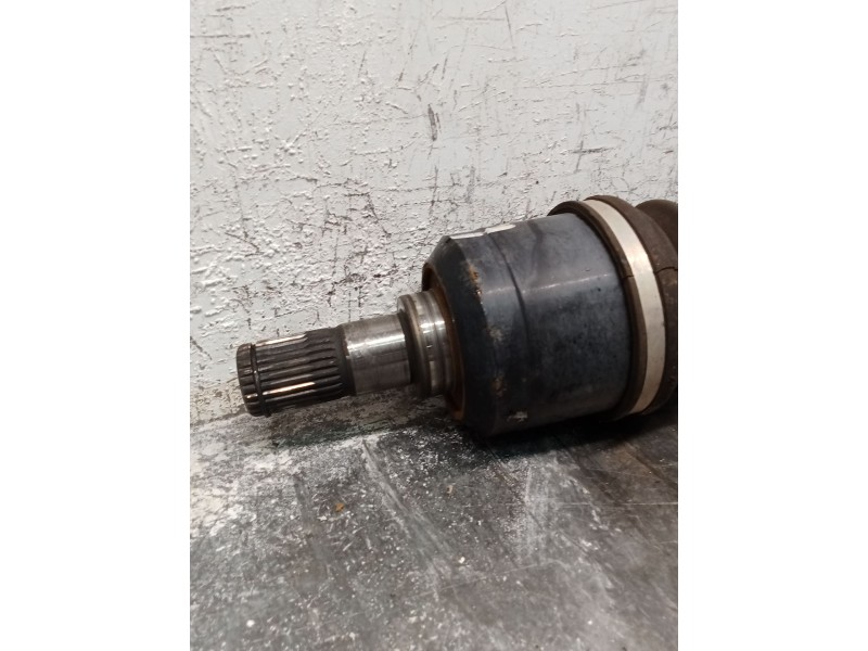 Recambio de transmision trasera derecha para hyundai santa fé ii (cm) 2.2 crdi referencia OEM IAM 496002B010  