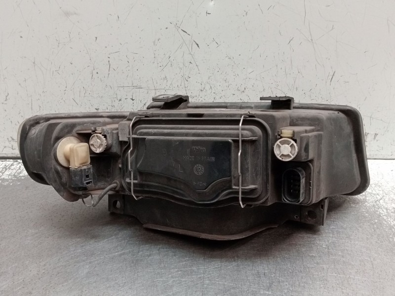 Recambio de faro izquierdo para seat leon (1m1) 1.9 tdi referencia OEM IAM 087480 67742699 