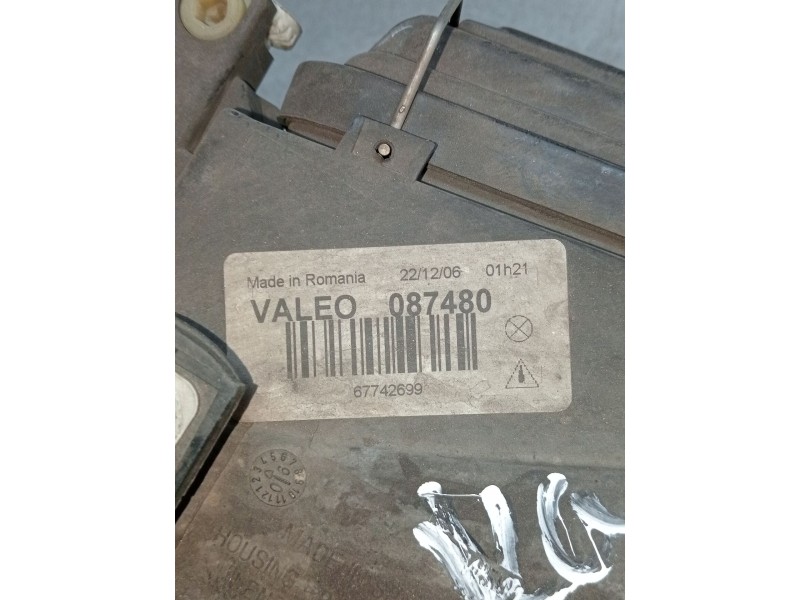 Recambio de faro izquierdo para seat leon (1m1) 1.9 tdi referencia OEM IAM 087480 67742699 