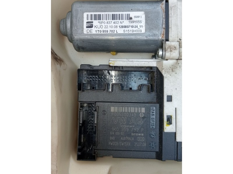 Recambio de elevalunas delantero derecho para seat altea xl (5p5, 5p8) 2.0 tdi 16v referencia OEM IAM 1T0959702L 5P 1K0959792P 5