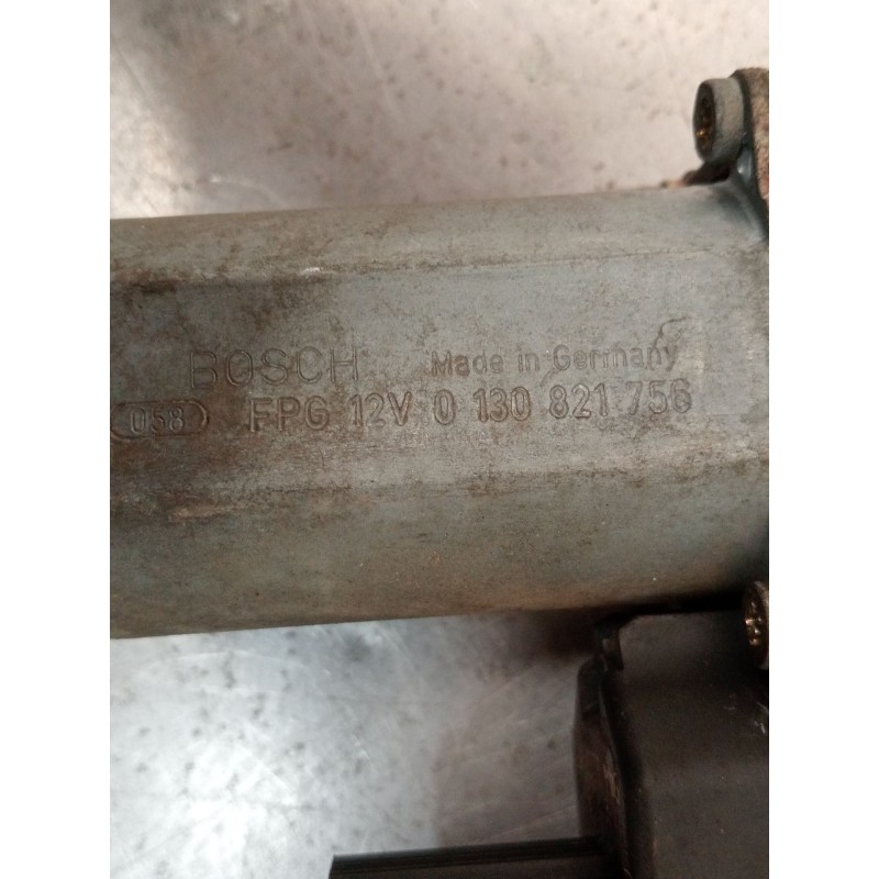 Recambio de elevalunas delantero izquierdo para ford focus i (daw, dbw) 1.8 tdci referencia OEM IAM 0130821756  