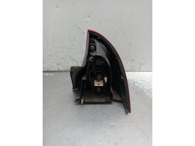 Recambio de piloto trasero izquierdo para citroën c5 ii (rc_) 2.0 hdi (rcrhrh) referencia OEM IAM 89032697  