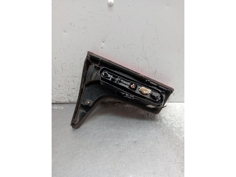 Recambio de piloto trasero derecho interior para citroën c5 ii (rc_) 2.0 hdi (rcrhrh) referencia OEM IAM 89034081  