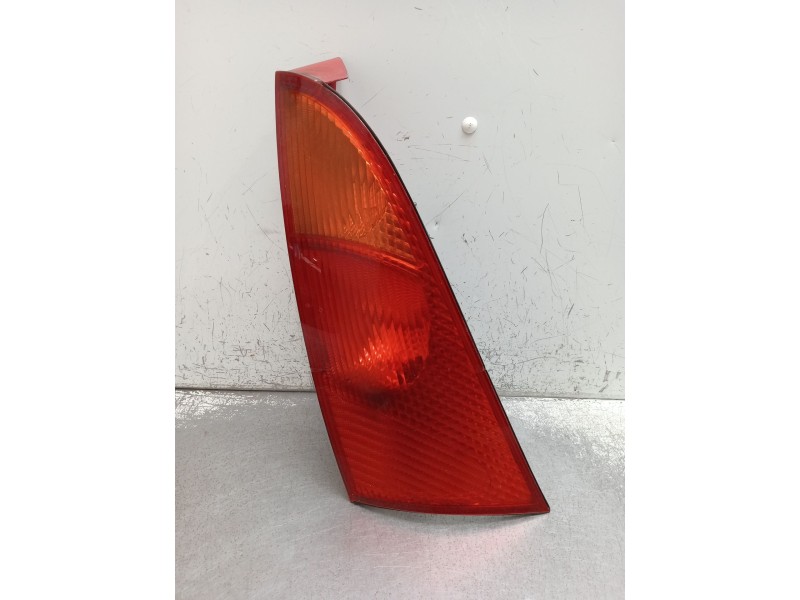 Recambio de piloto trasero izquierdo para ford focus i (daw, dbw) 1.8 tdci referencia OEM IAM   