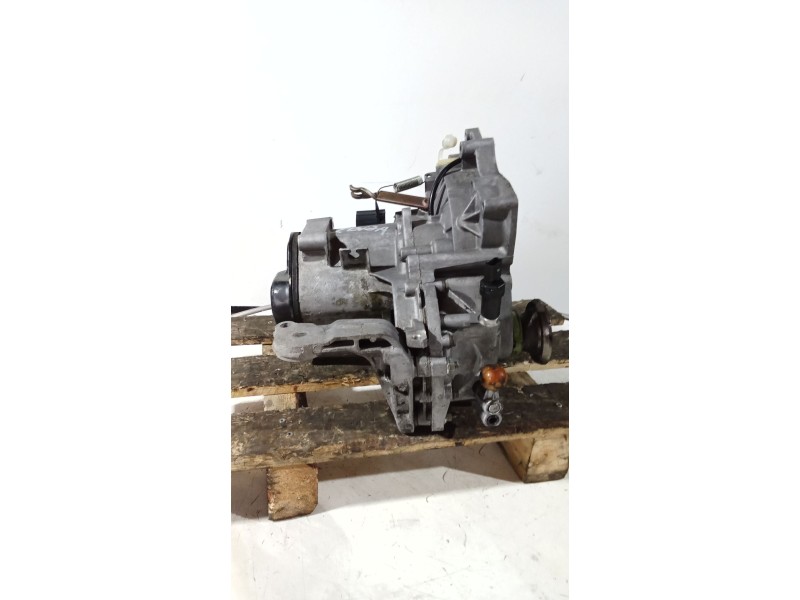Recambio de caja cambios para seat ibiza ii (6k1) 1.4 16v referencia OEM IAM CXK 5v 06070