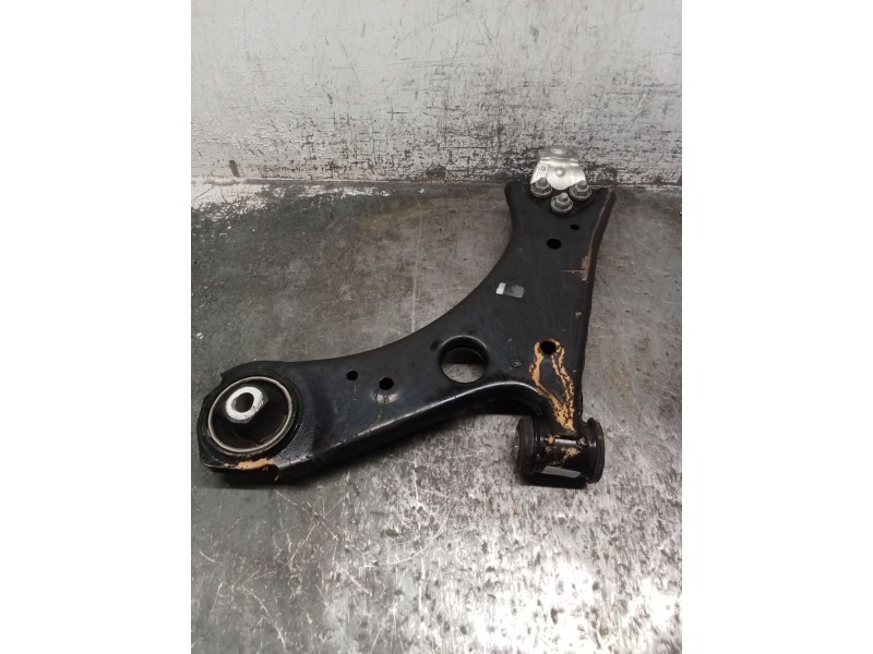 Recambio de brazo suspension inferior delantero derecho para jeep renegade referencia OEM IAM   
