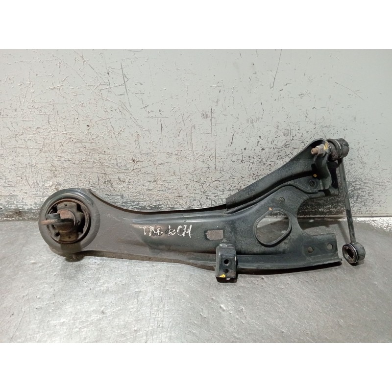 Recambio de brazo suspension inferior trasero derecho para kia cee´d sw (ed) 2.0 crdi 140 referencia OEM IAM   