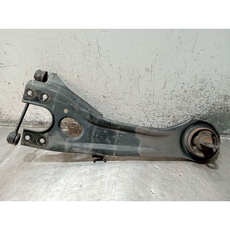 Recambio de brazo suspension inferior trasero derecho para kia cee´d sw (ed) 2.0 crdi 140 referencia OEM IAM   