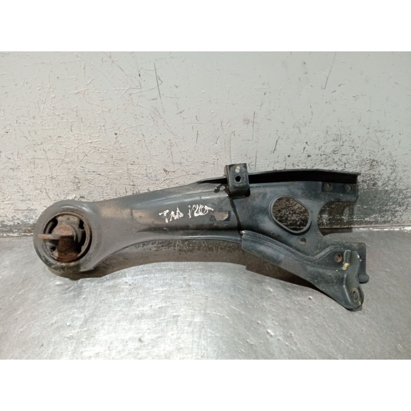Recambio de brazo suspension inferior trasero izquierdo para kia cee´d sw (ed) 2.0 crdi 140 referencia OEM IAM   