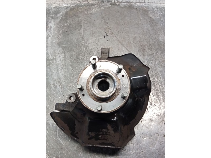 Recambio de mangueta delantera derecha para hyundai santa fé ii (cm) 2.2 crdi referencia OEM IAM   