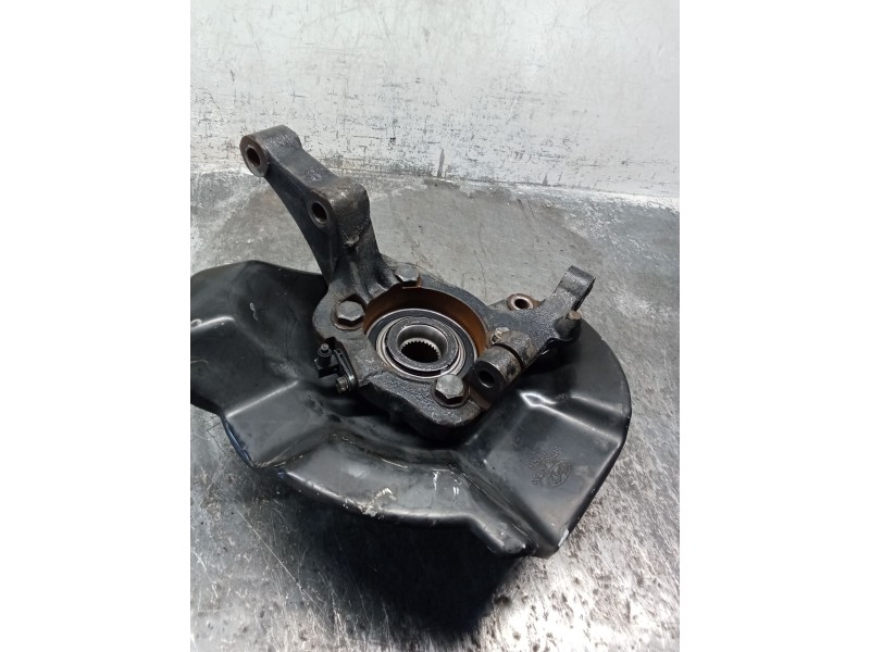 Recambio de mangueta delantera derecha para hyundai santa fé ii (cm) 2.2 crdi referencia OEM IAM   